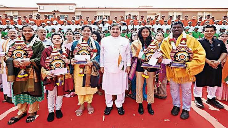 Best Coach Award 2023 Alvas Education Foundation